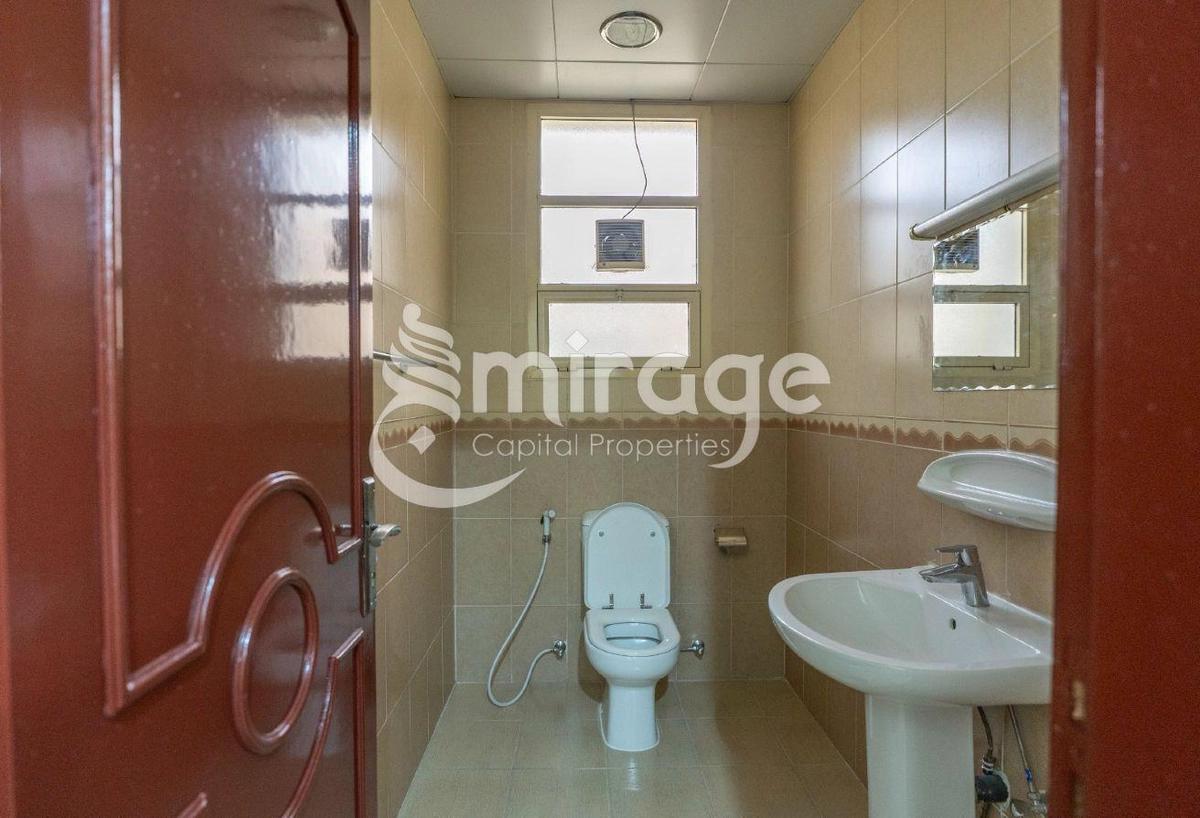 Spacious 4BR Villa | Huge Plot | Vacant | MBZ-14-14