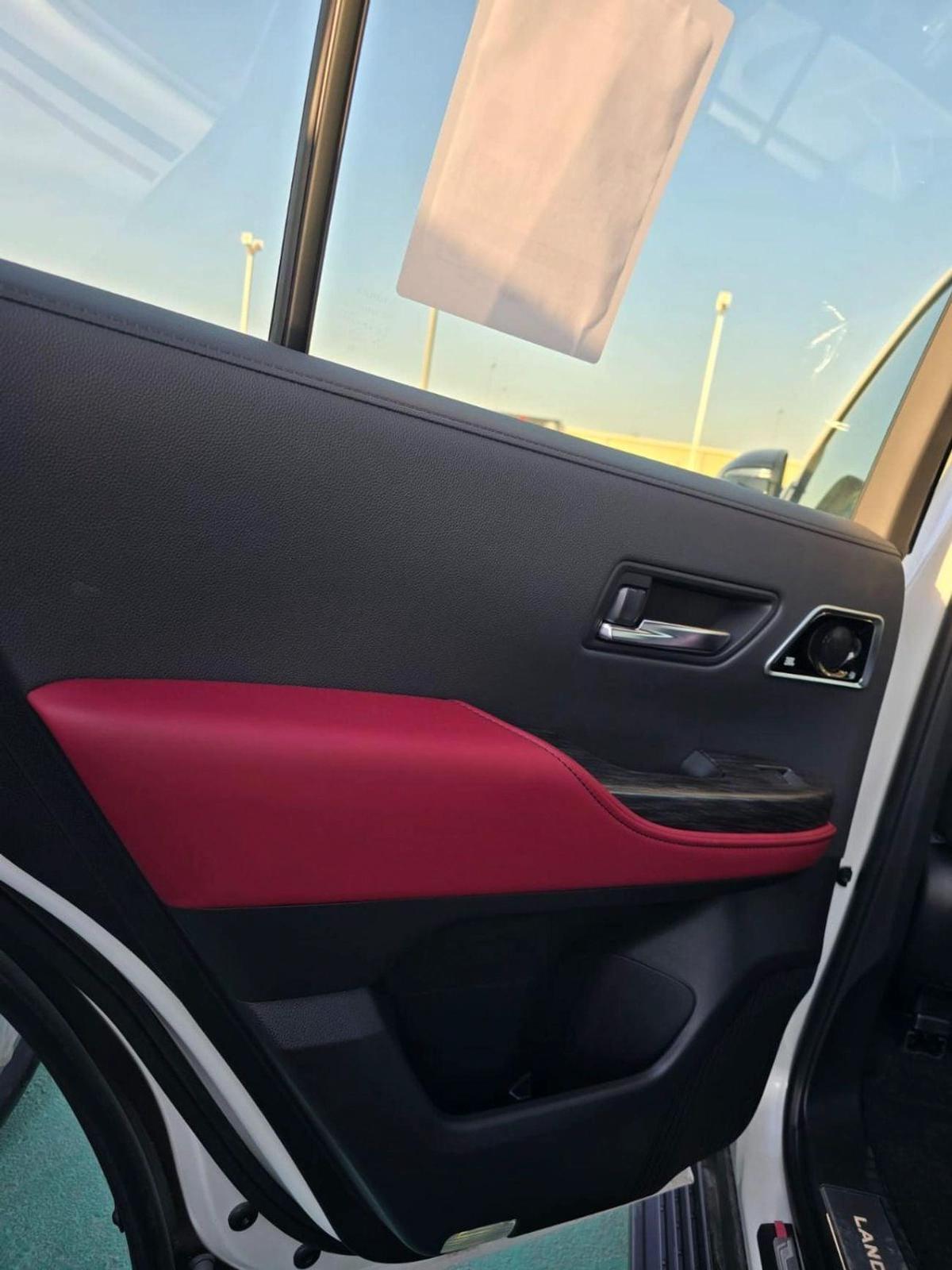 Toyota Land Cruiser 2025 Toyota Land Cruiser LC300 Hybrid 3.5 GR – Full Option – White / Red Interior-18-18