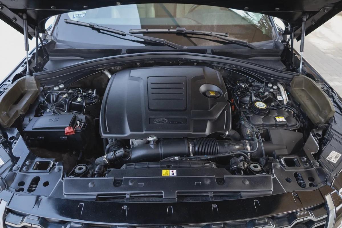 Land Rover Range Rover Velar-14-14