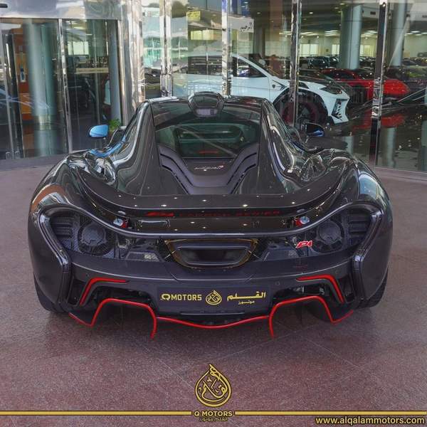 2015 MCLAREN P1 ( 1 OF 5 ) CARBON SERIES GCC DONE ONLY 2000KM