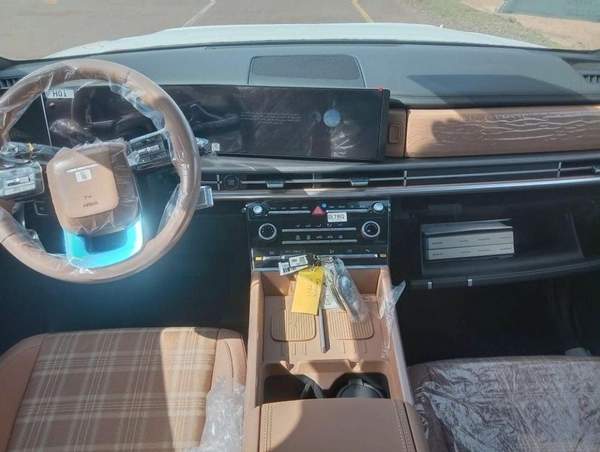 Hyundai Santa Fe 2.5L PETROL 4WD PREMIER 2025