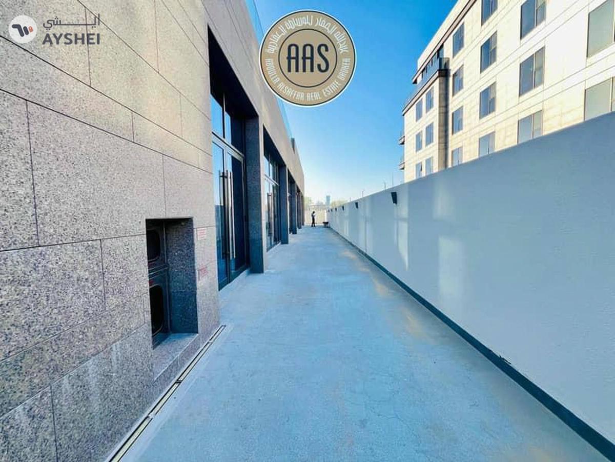 Best Location | Brand New Shop | 4 cheques |-0-landscape