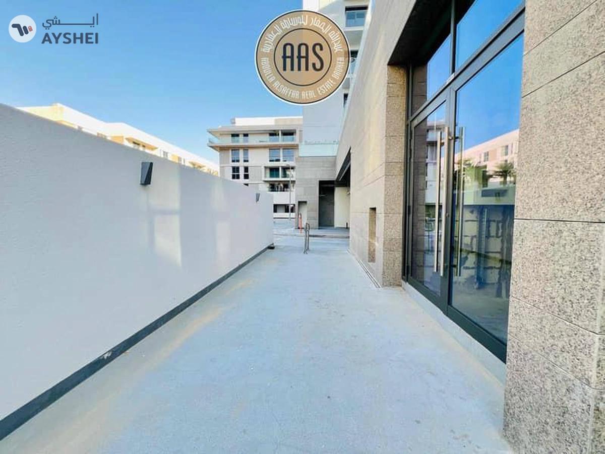 Best Location | Brand New Shop | 4 cheques |-6-6