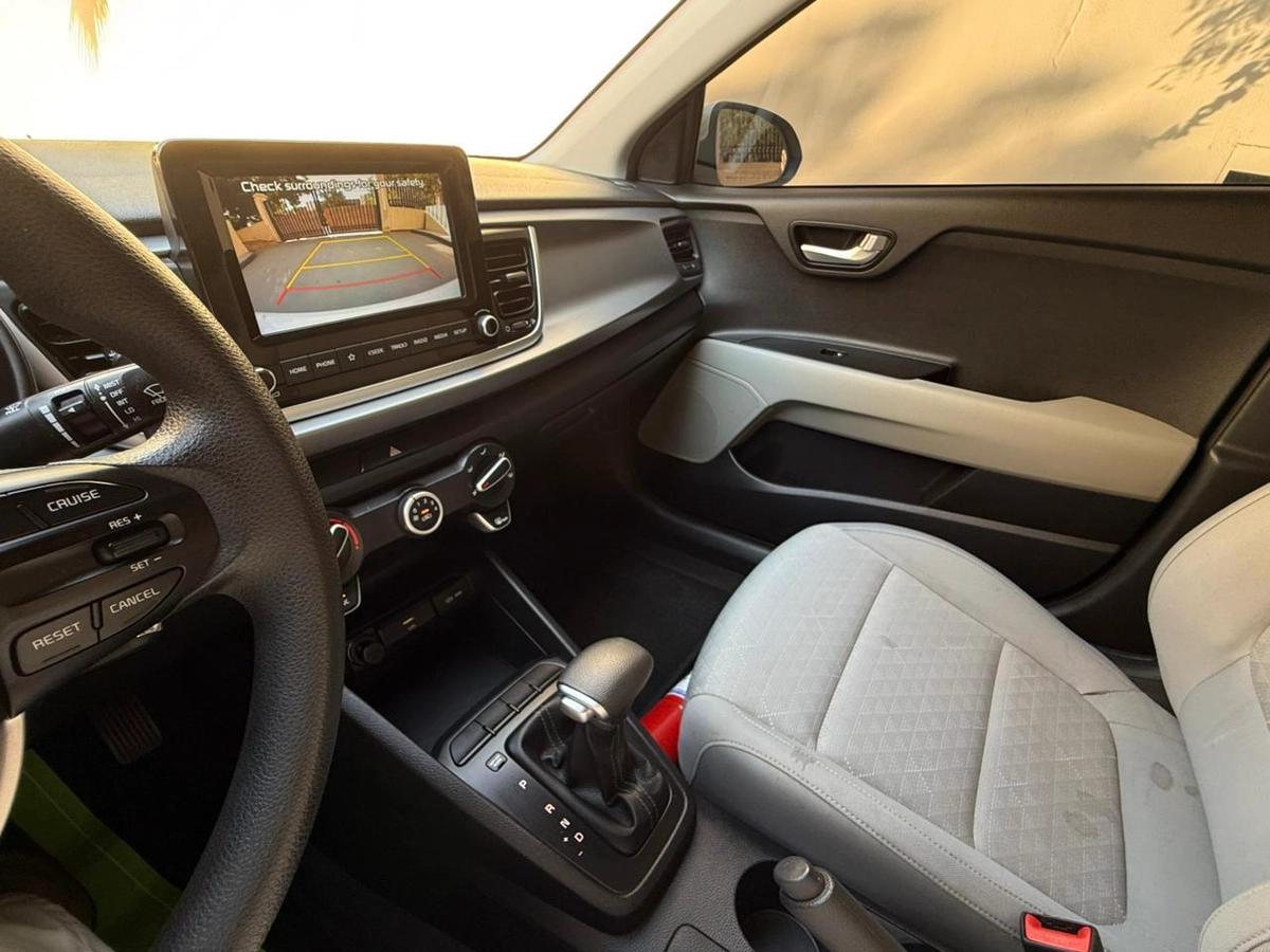 Gulf Specs 2021 KIA RIO EX 1.6Litre 4-Cylinder Sedan Fully Loaded-8-8
