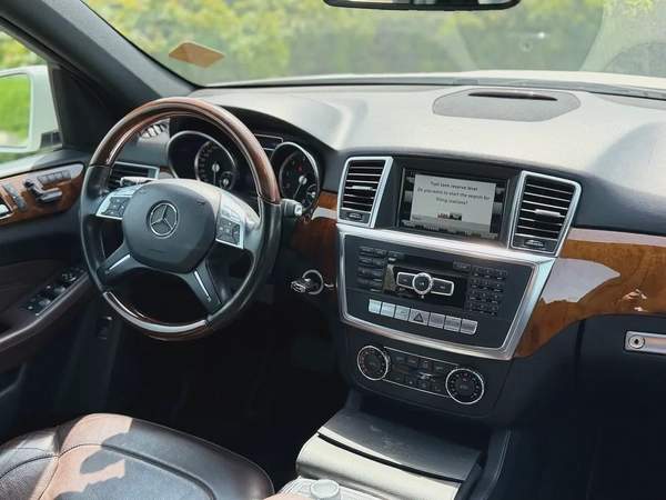2014 ll ML 350 Amg ll Gcc ll Full Option ll 100,000Km