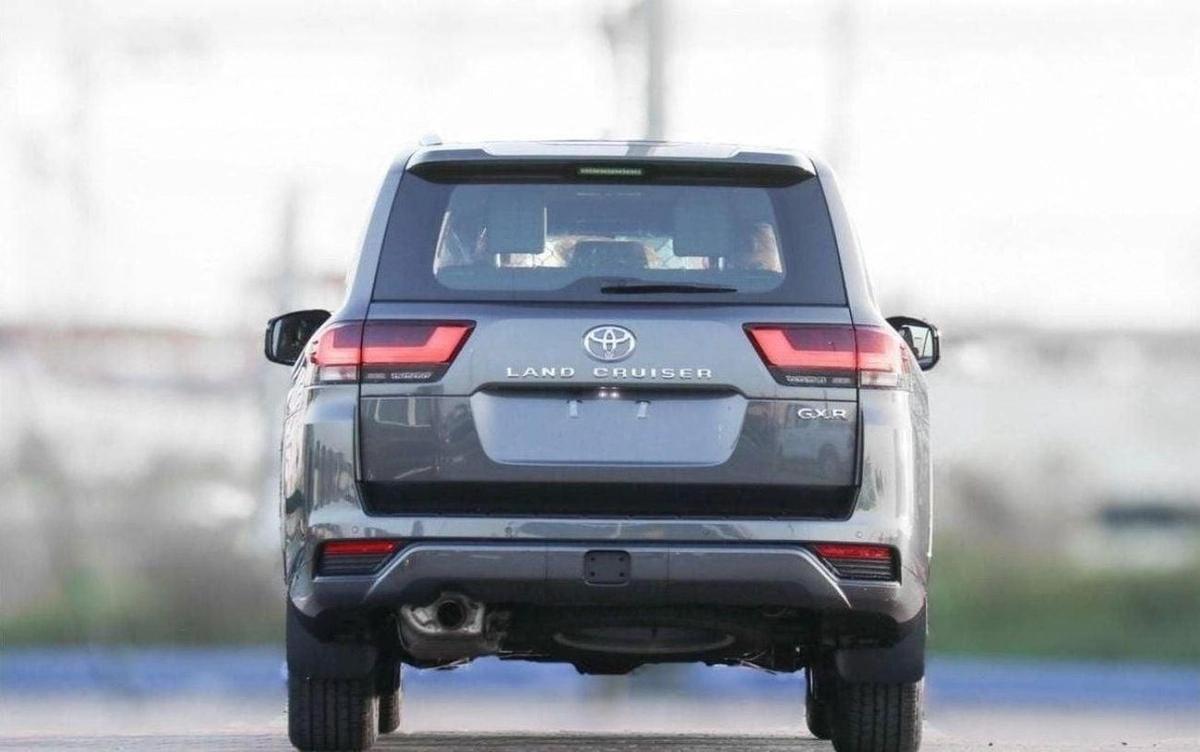 Toyota Land Cruiser Toyota lc300 GXR 3.5L PETROL 2025-4-4