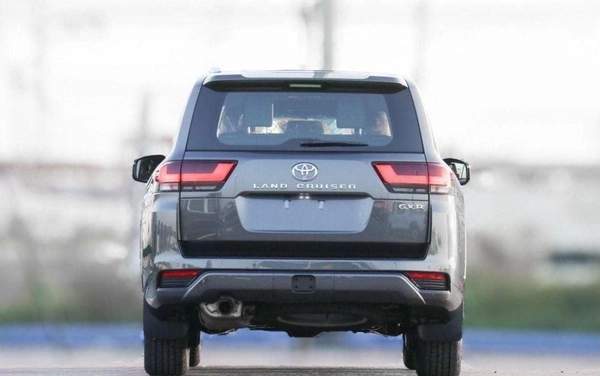 Toyota Land Cruiser Toyota lc300 GXR 3.5L PETROL 2025