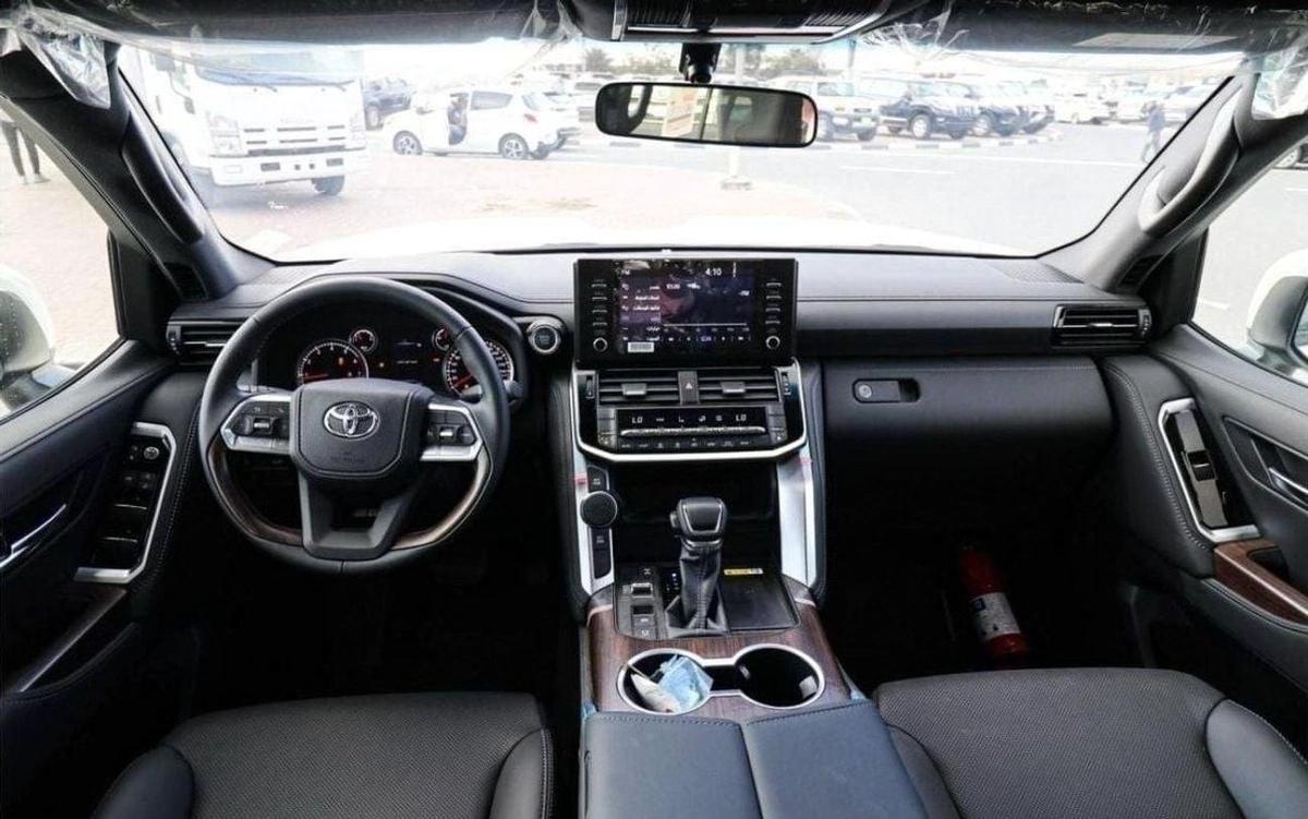 Toyota Land Cruiser Toyota lc300 GXR 3.5L PETROL 2025-10-10