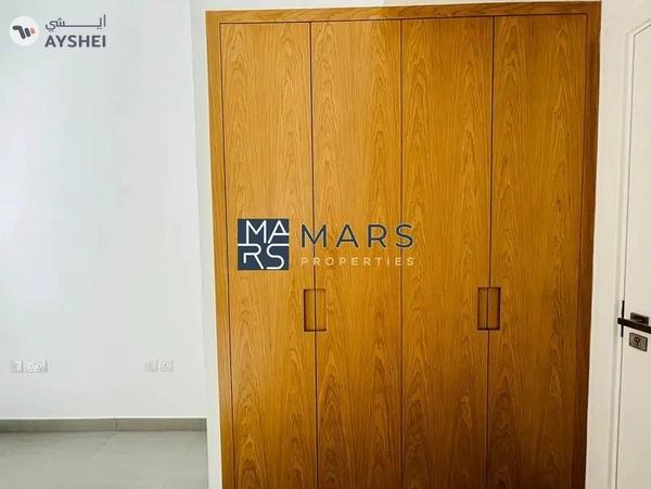 Charming Corner 1BHK Apartment, Cozy & Modern