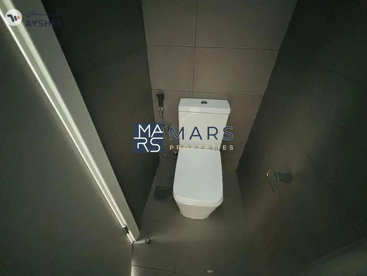 Charming Corner 1BHK Apartment, Cozy & Modern-10-10