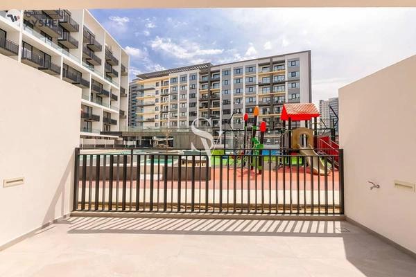 Beverly Boulevard, Arjan, Dubai