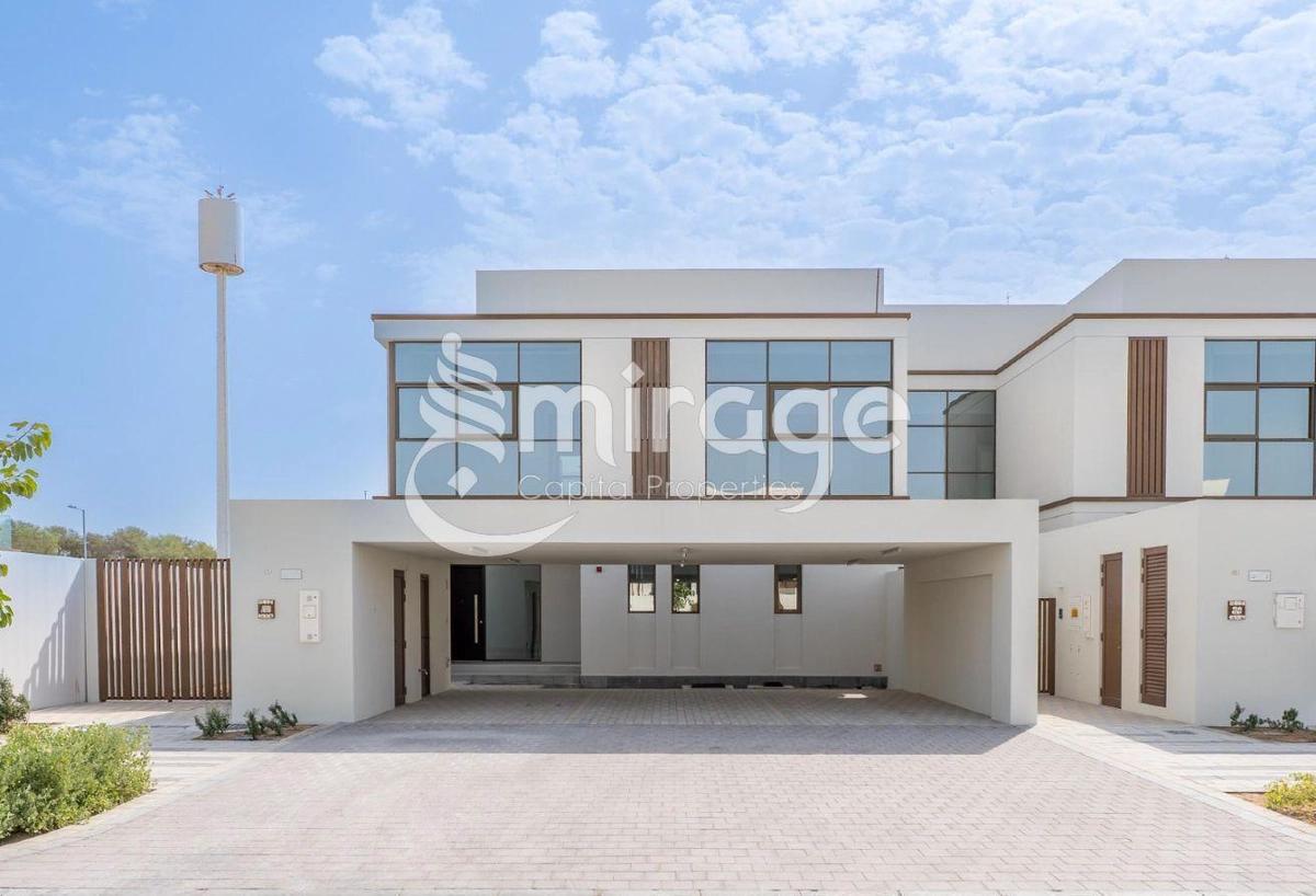 Single Row | Spacious 4BR TH | Premium Location-0-landscape