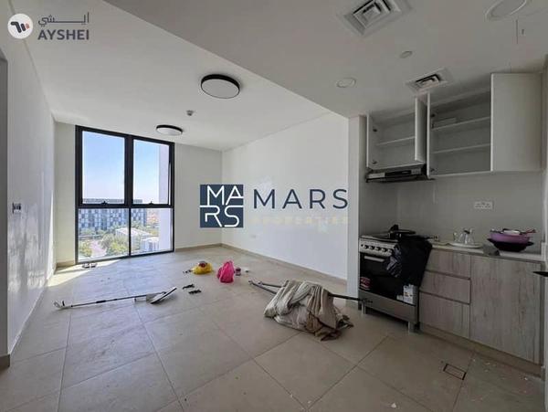 Modern & spacious living 2BR-hearth of sharjah
