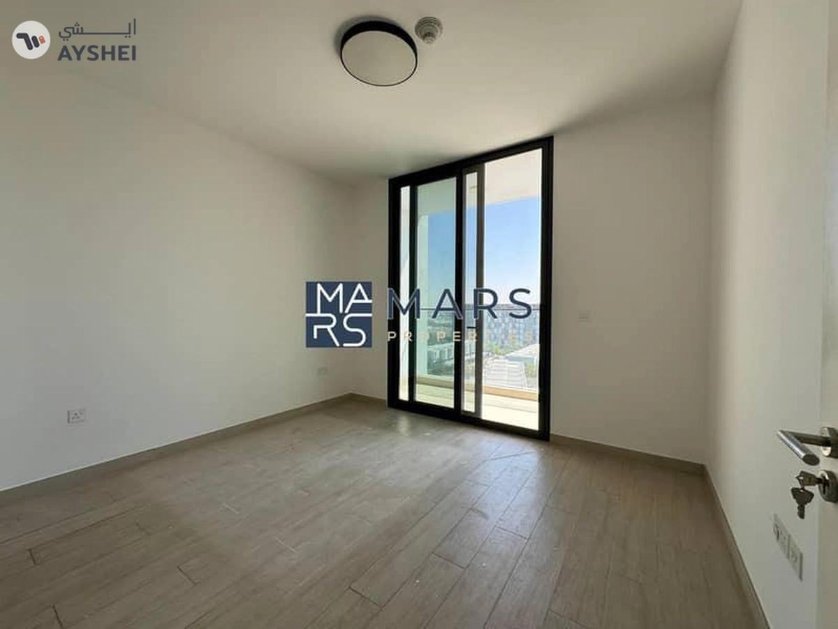 Modern & spacious living 2BR-hearth of sharjah-6-6