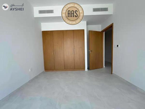 Deal Of The Day ! 4 Bed Townhouse Villa Available For Rent in Villanova