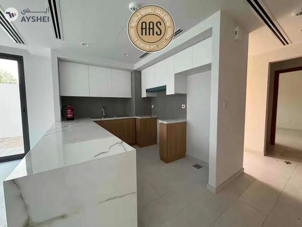 Deal Of The Day ! 4 Bed Townhouse Villa Available For Rent in Villanova