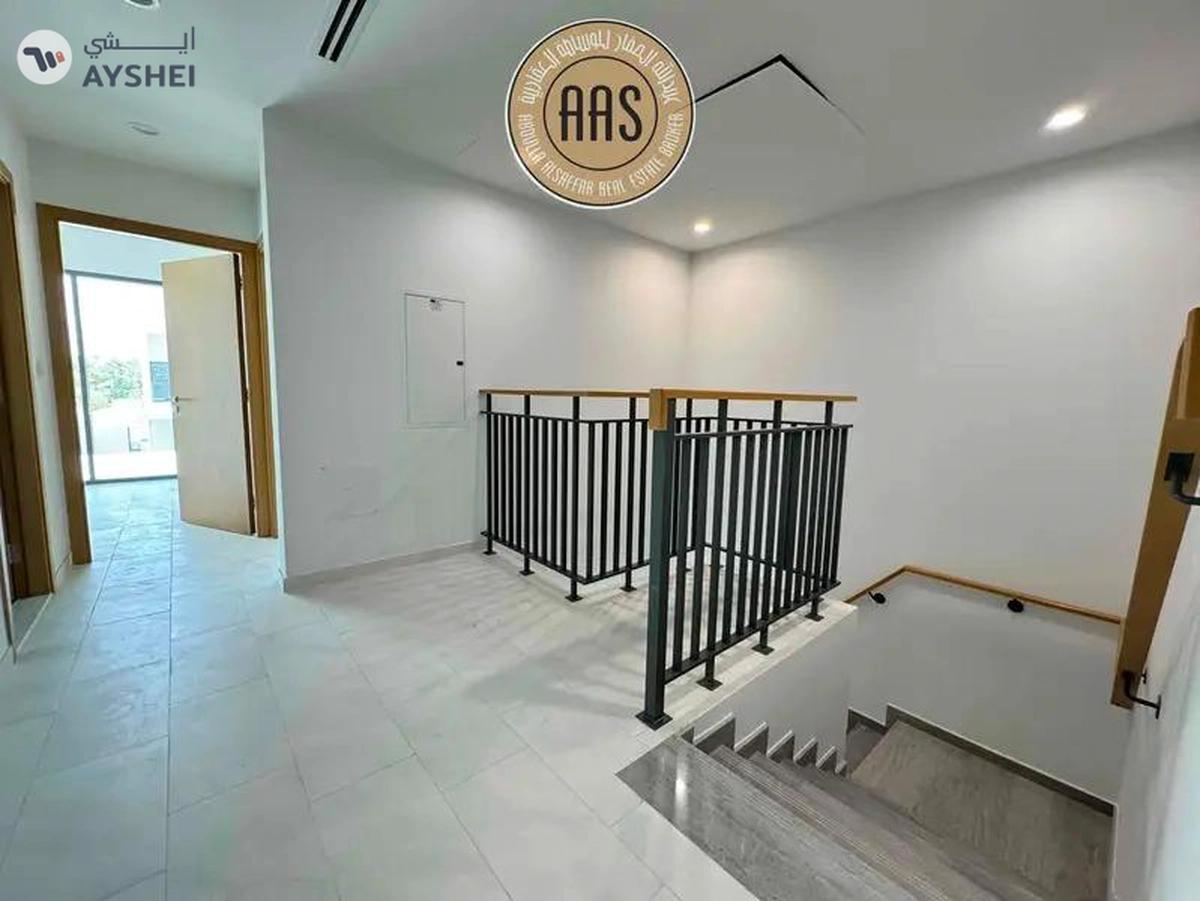 Deal Of The Day ! 4 Bed Townhouse Villa Available For Rent in Villanova-8-8