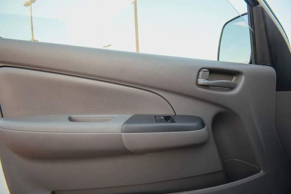 Urvan | Manual | Standard Roof Delivery Van | GCC Specs | Ref#N34511