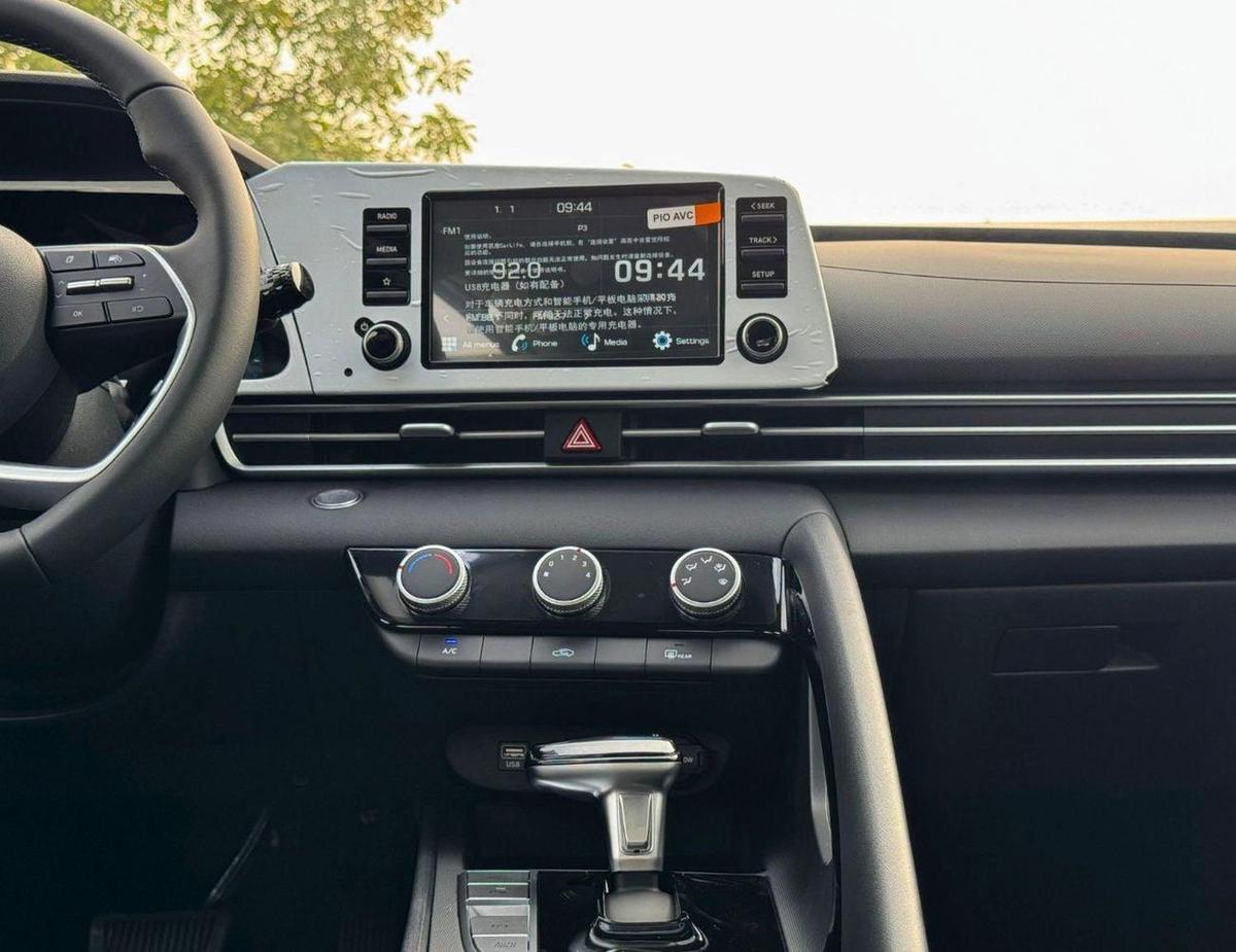 Hyundai Elantra ELITE / 1.5L PETROL, SUNROOF WITH LEATHER, CHINESE SPCES (CODE# ELITE)-9-9