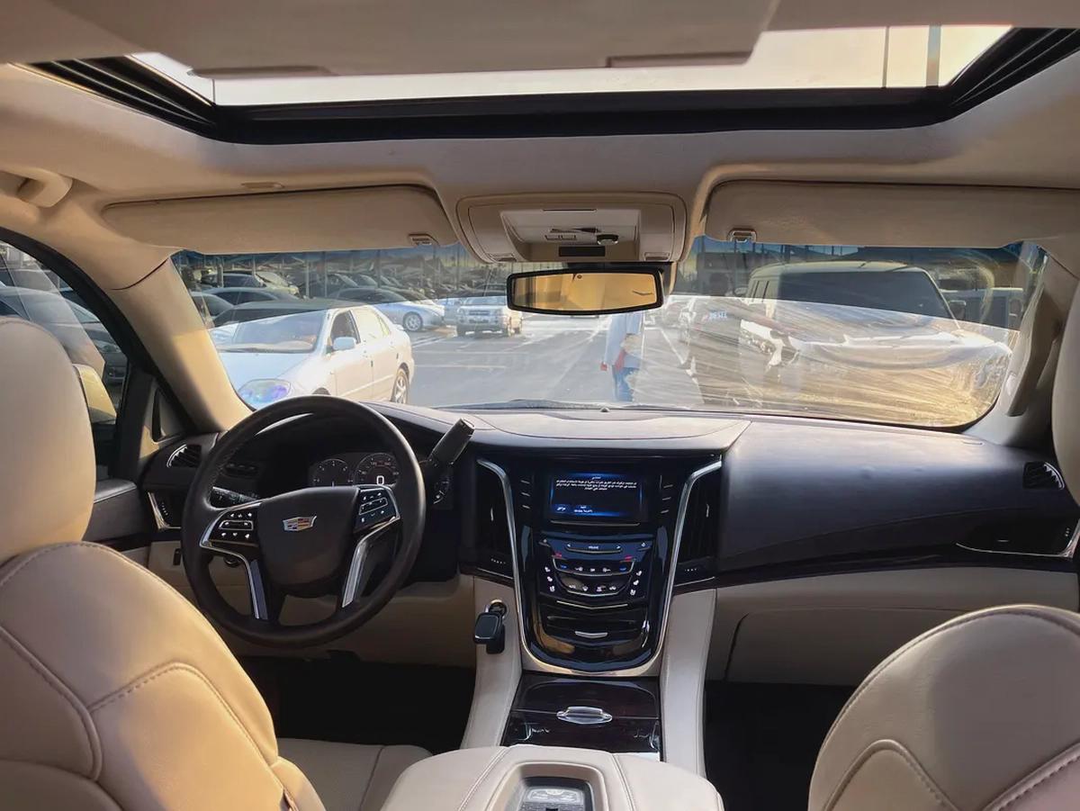 Cadillac Escalade Platinum Luxury 2015 GCC Specs-17-17