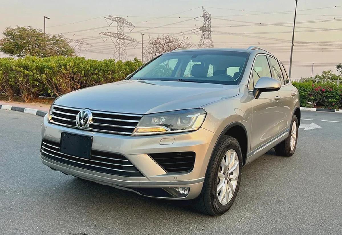 VOLKSWAGEN TOUAREG 2018 V6 FULL SERVICE HISTORY GCC SPEC-0-0