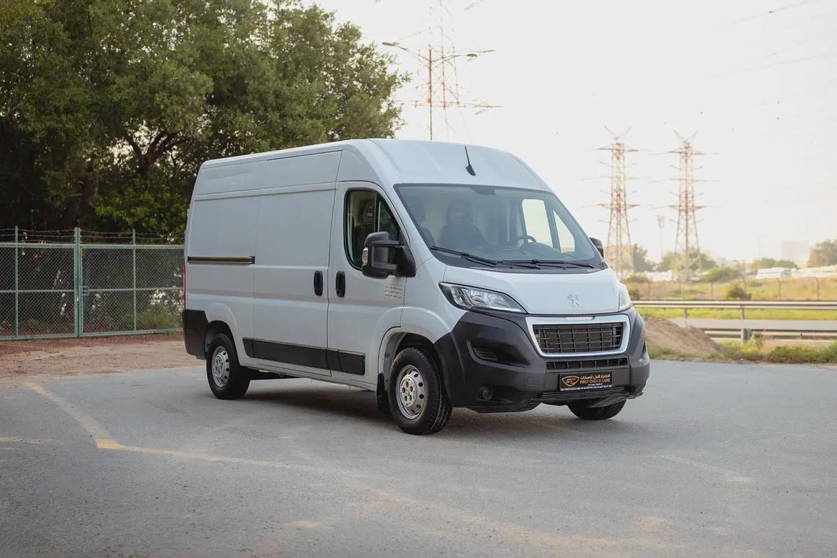 Peugeot Boxer Delivery Van | GCC Specs | Ref#P95395-1-1