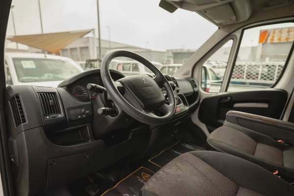 Peugeot Boxer Delivery Van | GCC Specs | Ref#P95395