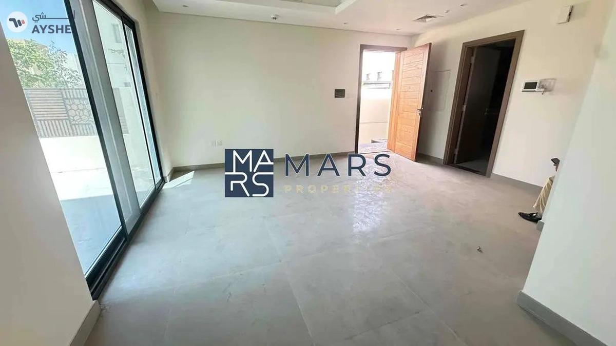 π Brand New 3-Bedroom Villa in Sharjah Sustainable City | AED 2,450,000 π-17-17