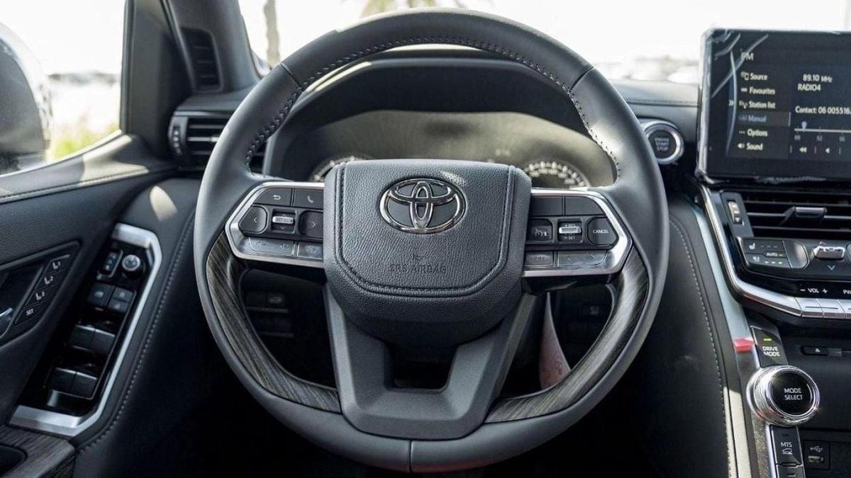 Toyota Land Cruiser TOYOTA LC300 3.5L VX-R 10-AT MY25-11-11