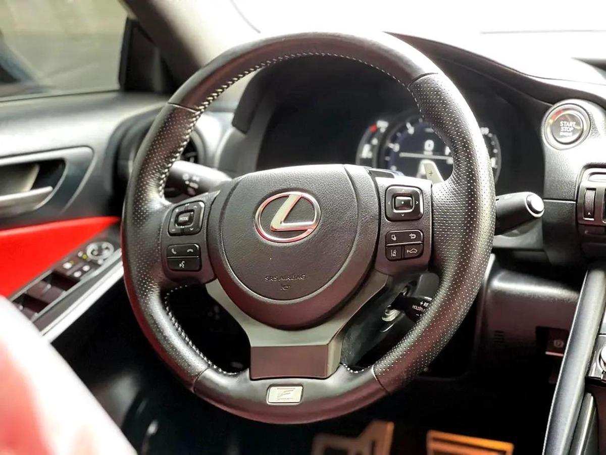 2024 Lexus IS 350 F Sport-1-1
