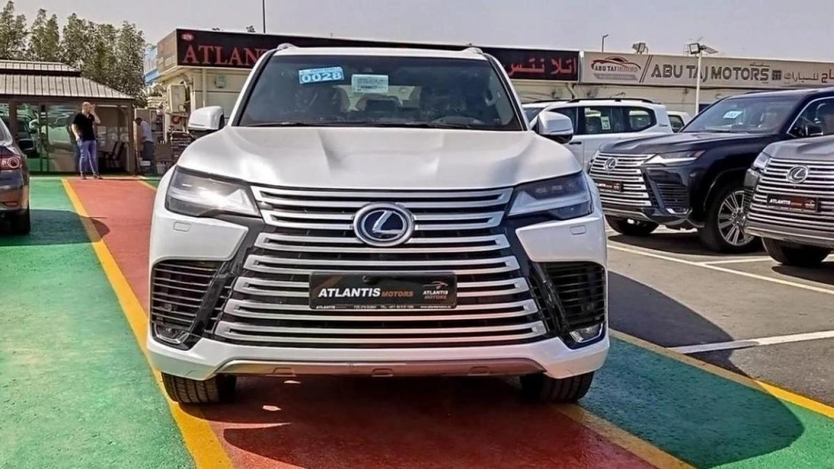 Lexus LX600 LEXUS LX 600 TURBO SPORTS-3-3