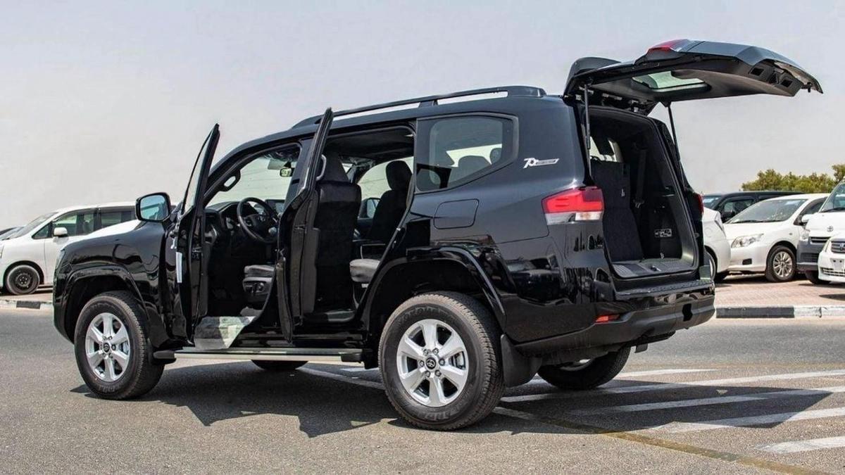 Toyota Land Cruiser Toyota Land Cruiser LC300 GXR 3.3L Diesel AT MY2024-3-3