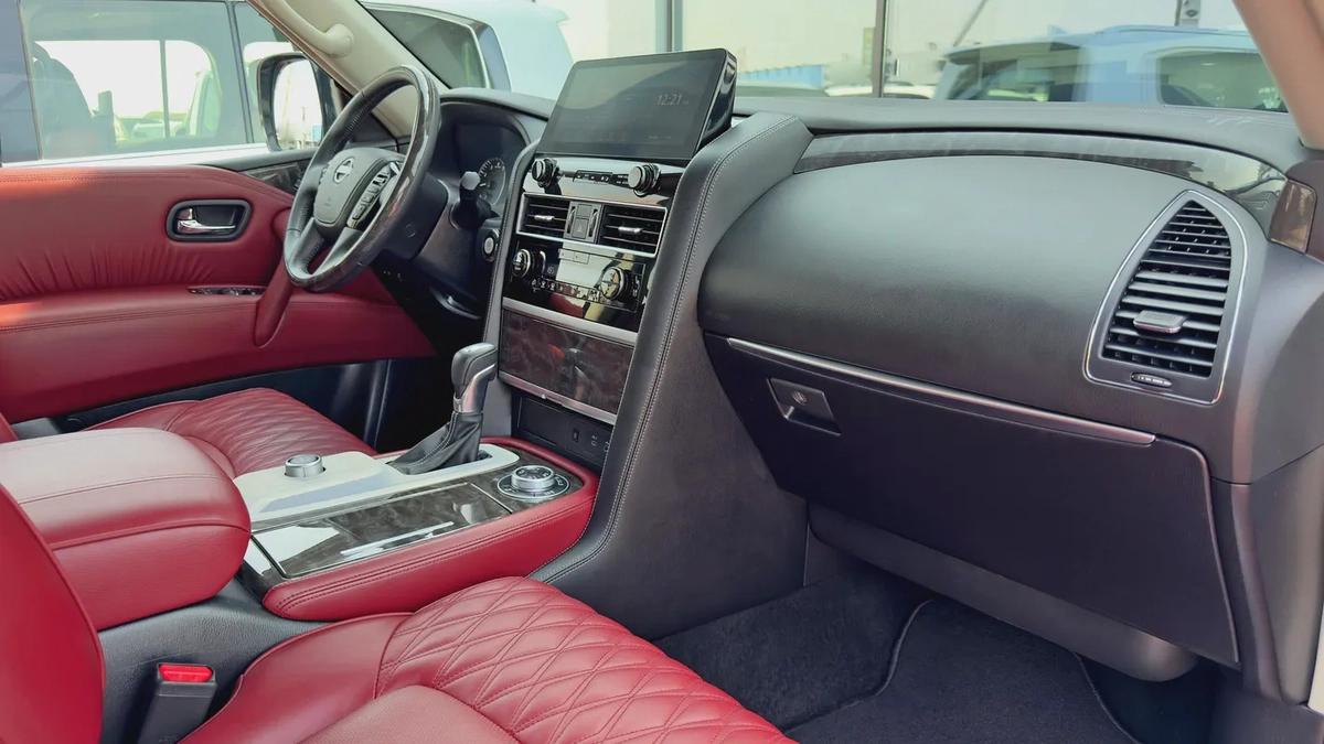 2022 Nissan Patrol LE V8 Platinum, GCC Specifications-9-9