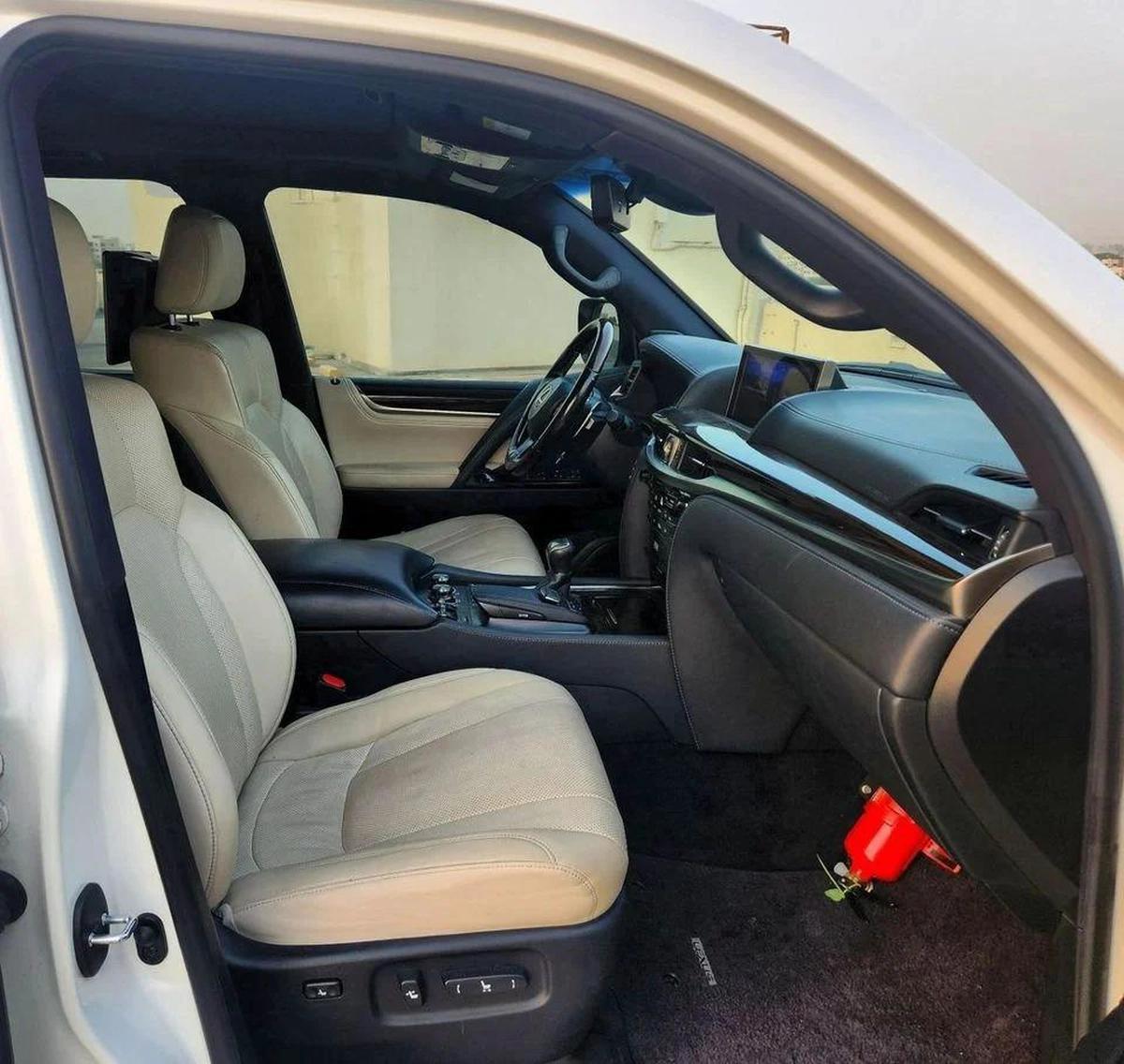 Lexus LX 570 Platinum 5.7L. Al- Futtaim Motors-9-9
