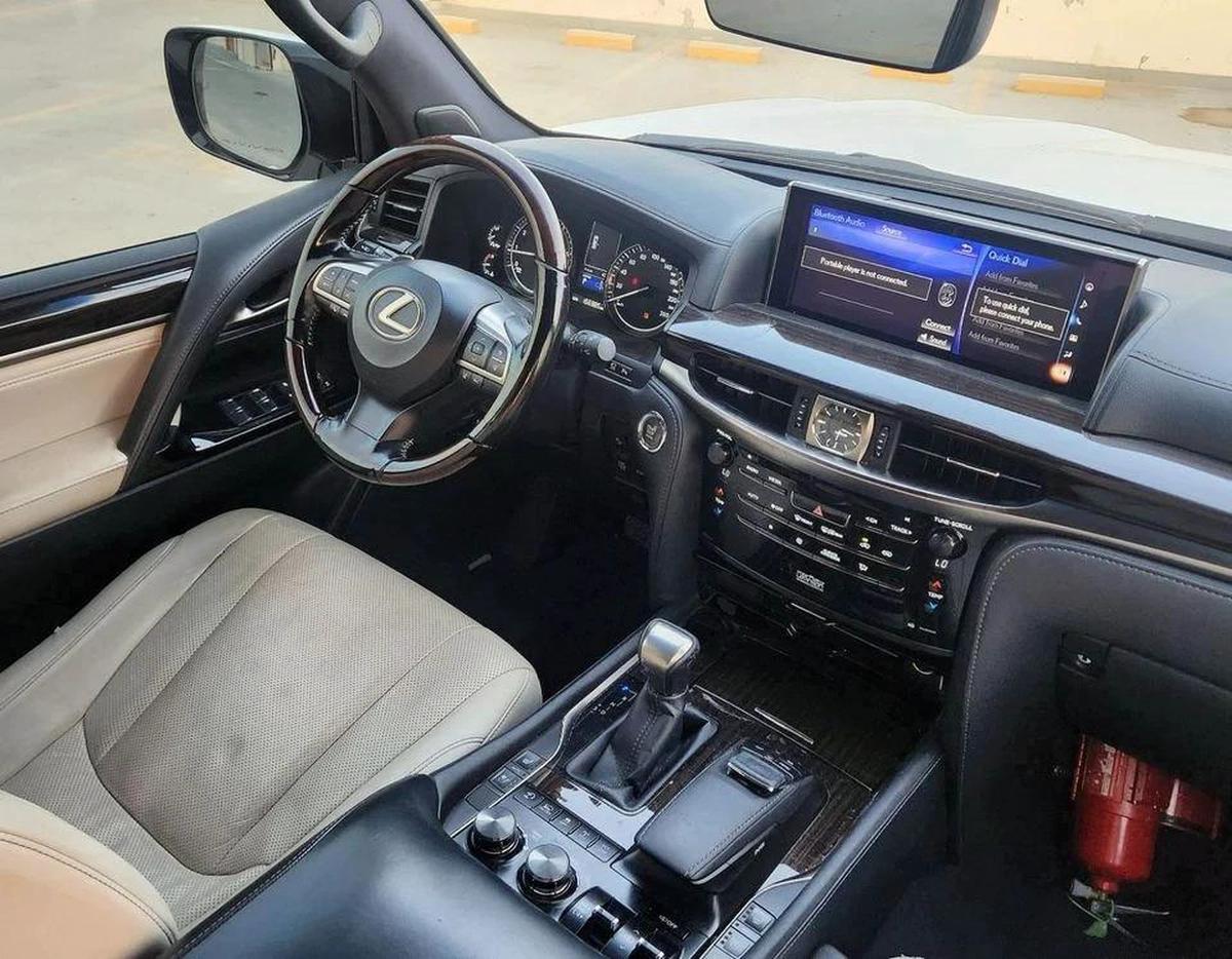 Lexus LX 570 Platinum 5.7L. Al- Futtaim Motors-8-8