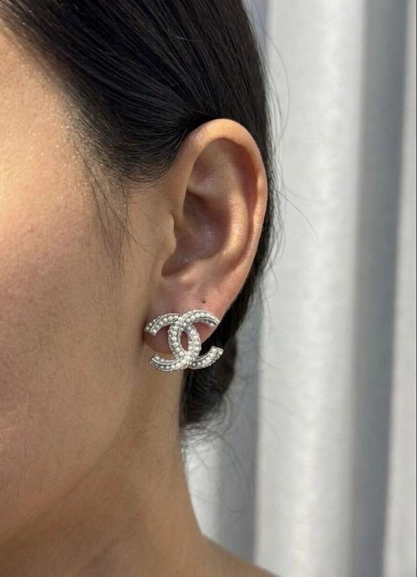 Chanel CC Pearl Stud Earrings