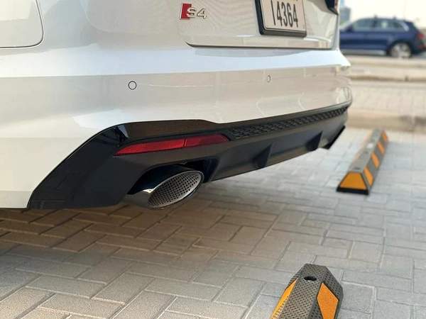 Audi A4 S4 kit in agency condition