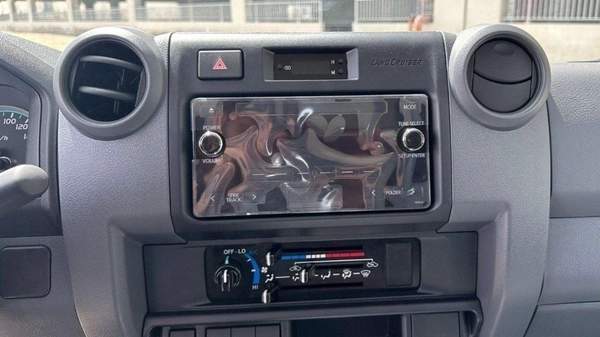 Toyota Land Cruiser Pick Up Toyota Land Cruiser Pickup LC79 DC 4.2L Diesel 2024