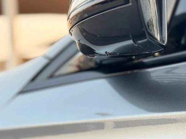 Mercedes E200, Gulf, 63 kit, in agency condition