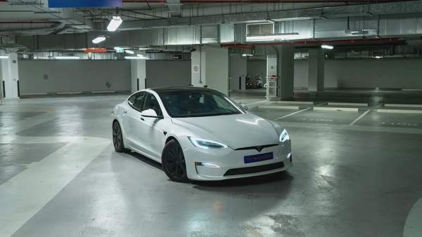 2022 Tesla Model S Plaid | 1,020 HP | Only 1,100 km!