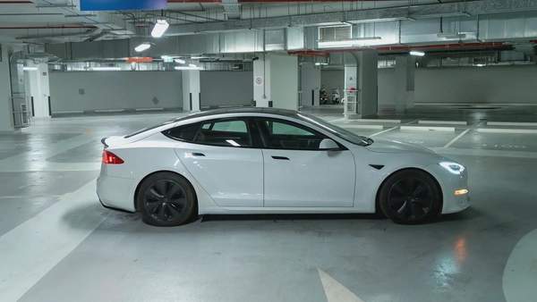 2022 Tesla Model S Plaid | 1,020 HP | Only 1,100 km!