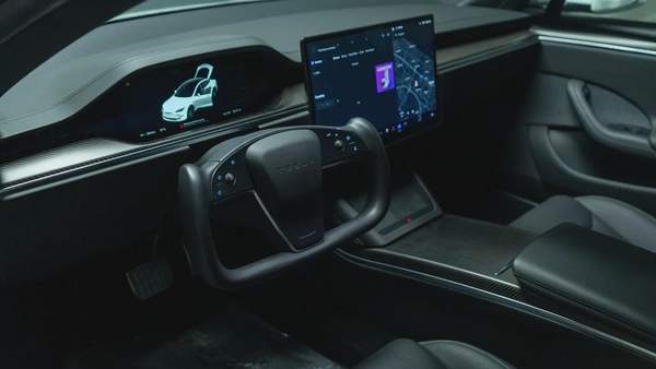 2022 Tesla Model S Plaid | 1,020 HP | Only 1,100 km!