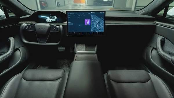 2022 Tesla Model S Plaid | 1,020 HP | Only 1,100 km!