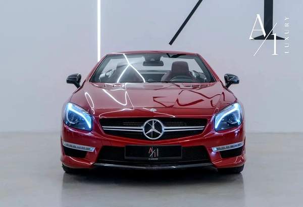 2013 Mercedes SL 63, Excellent Condition, Carbon Fibre Accents, Fully Loaded, GCC Spec