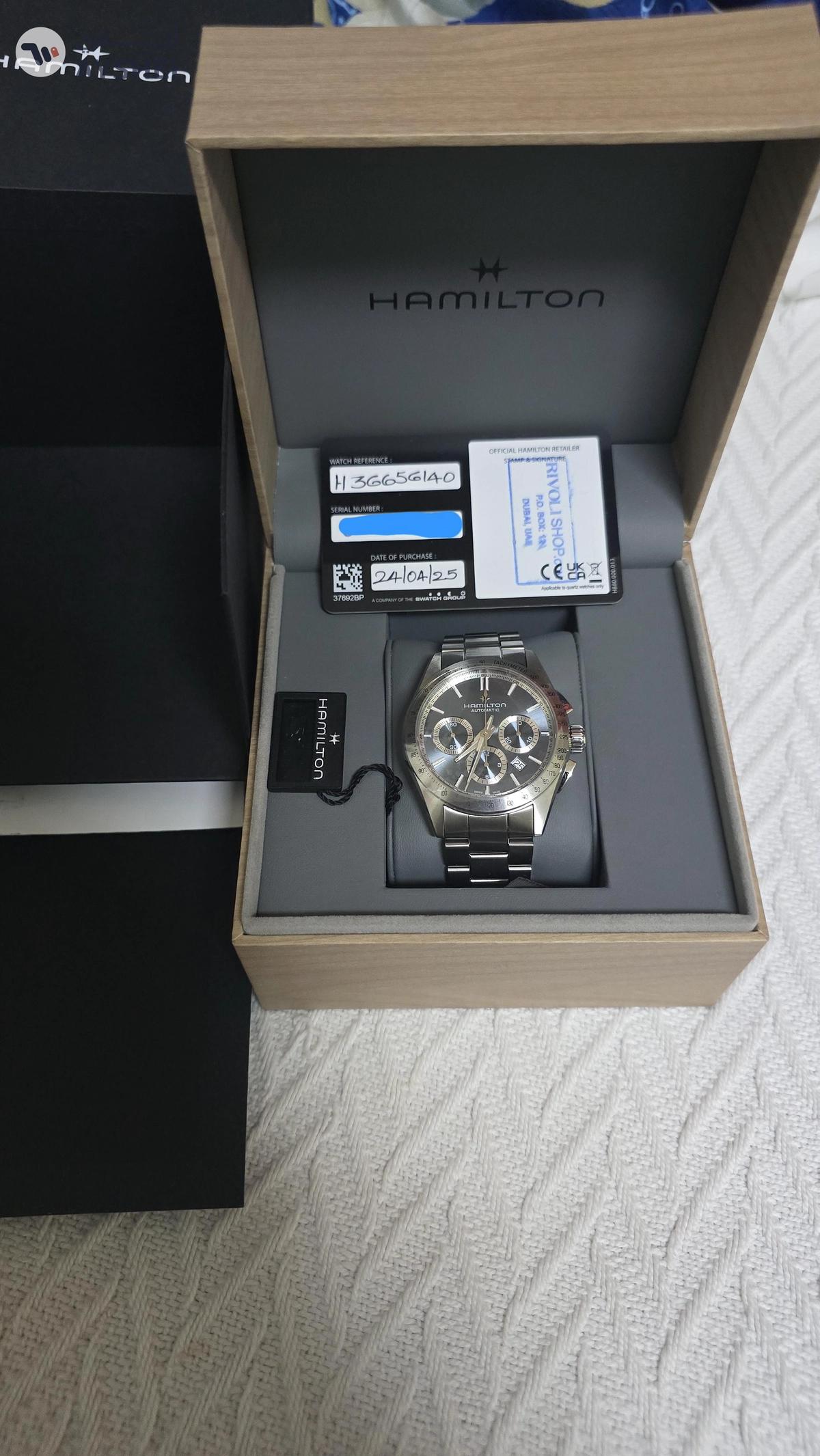 Hamilton jazzmaster performer auto chrono-0-portrait