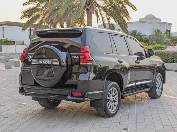 TOYOTA PRADO 2020 GCC V6 IN EXCELLENT CONDITION