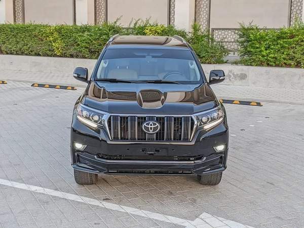 TOYOTA PRADO 2020 GCC V6 IN EXCELLENT CONDITION