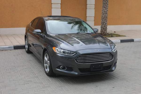 FORD FUSION SE - GCC SPECS - ACCIDENT FREE - FULL SERVICE HISTORY - EXCELENT CONDITION -