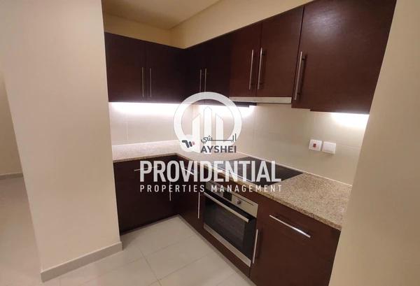 APARTMENT FOR RENT IN NATION TOWERS, CORNICHE ROAD