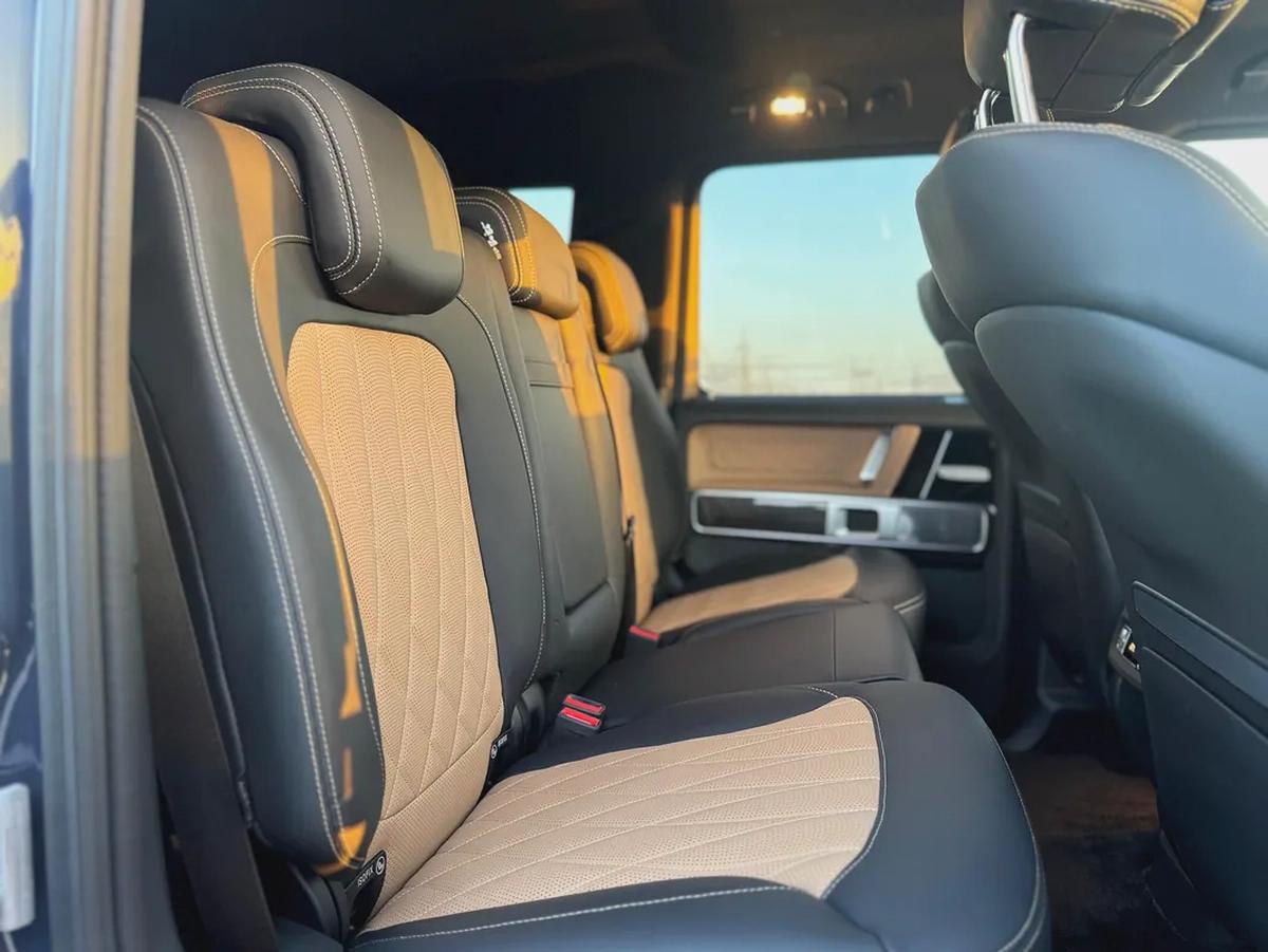 2025 - MERCEDES BENZ G63 - SUPER CLEAN - LIKE NEW - ONLY 6,000 KM-15-15